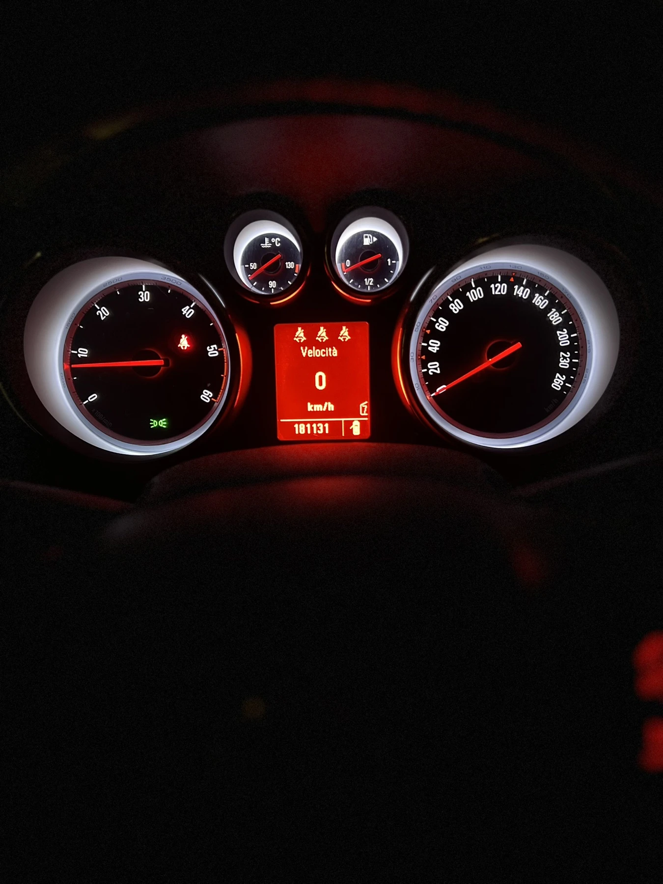 Opel Astra, снимка 11 - Автомобили и джипове - 56263790