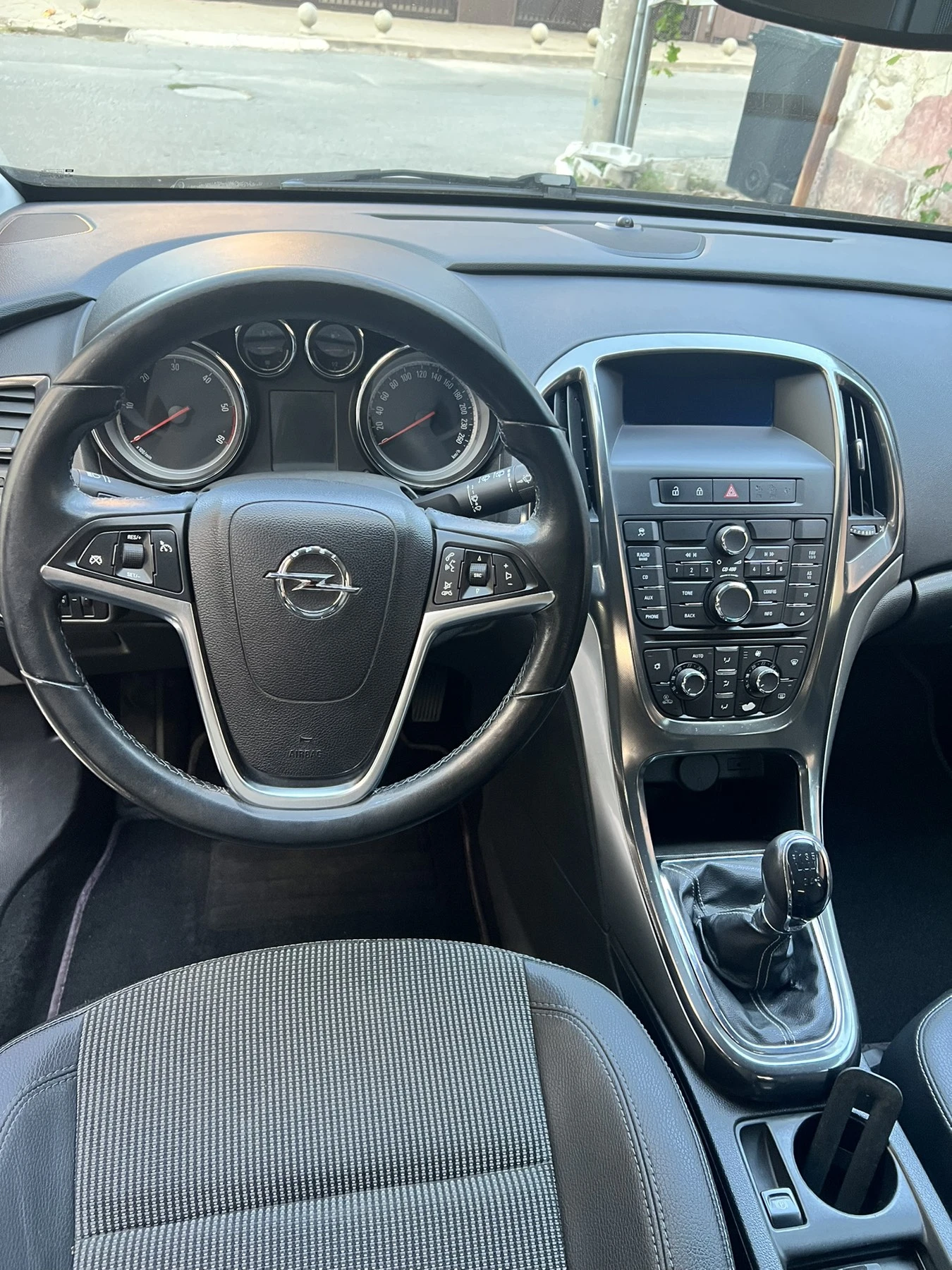 Opel Astra, снимка 10 - Автомобили и джипове - 56263790