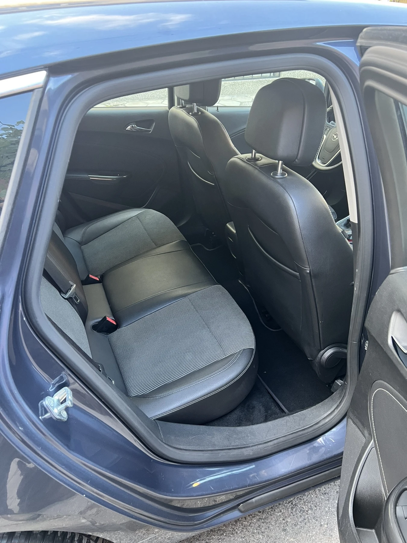 Opel Astra, снимка 8 - Автомобили и джипове - 56263790