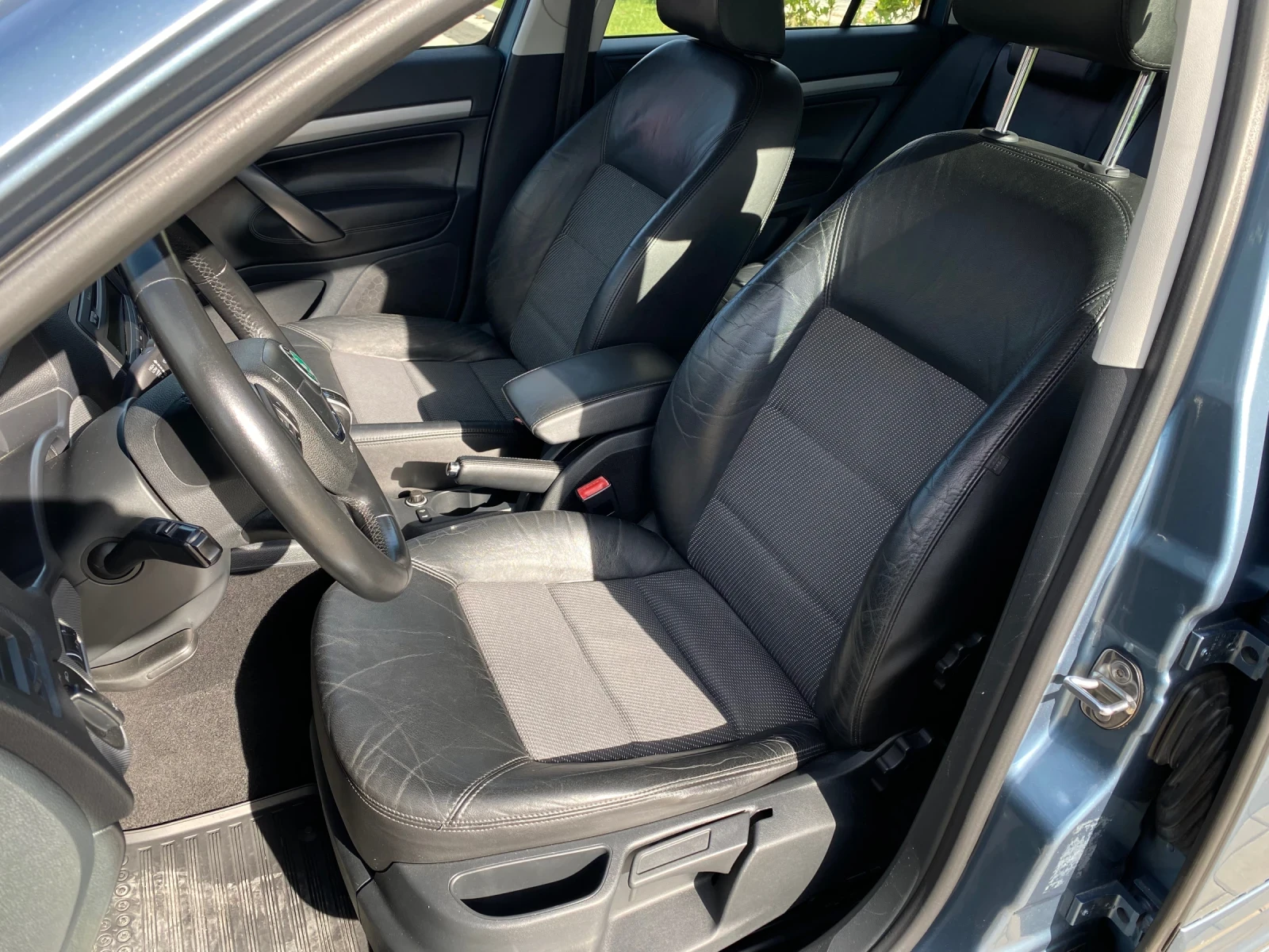 Skoda Octavia 1.6TDI, снимка 15 - Автомобили и джипове - 56514380