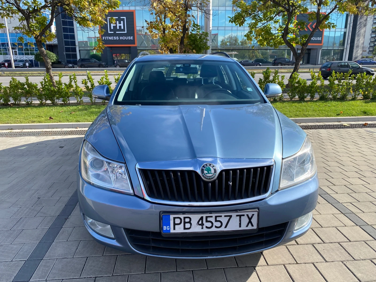 Skoda Octavia 1.6TDI, снимка 2 - Автомобили и джипове - 56514380