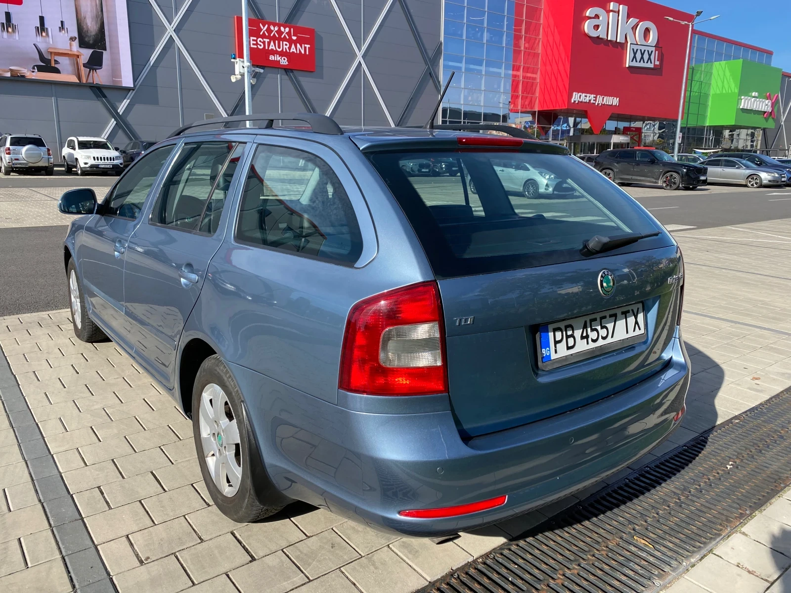 Skoda Octavia 1.6TDI, снимка 7 - Автомобили и джипове - 56514380