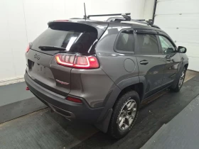 Jeep Cherokee TRAILHAWK| 2 КЛЮЧА| ПОДГРЕВИ| CARFAX| АВТОКРЕДИТ, снимка 4