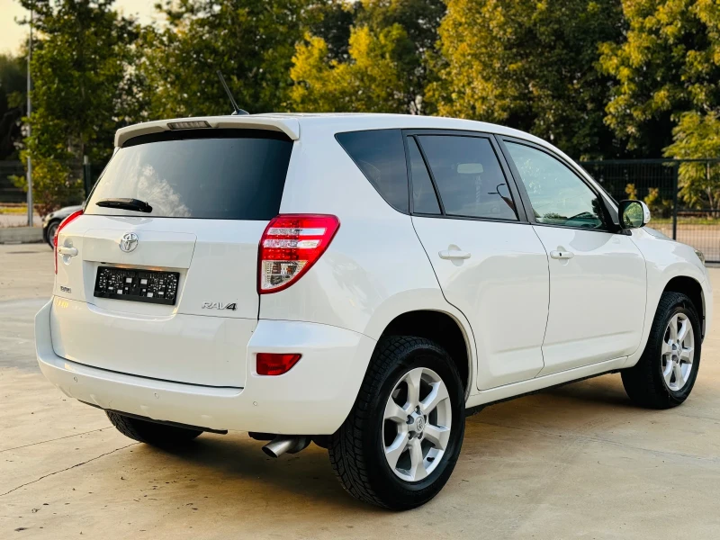 Toyota Rav4 * 2.2* D4D* NAVI* , снимка 7 - Автомобили и джипове - 47347063