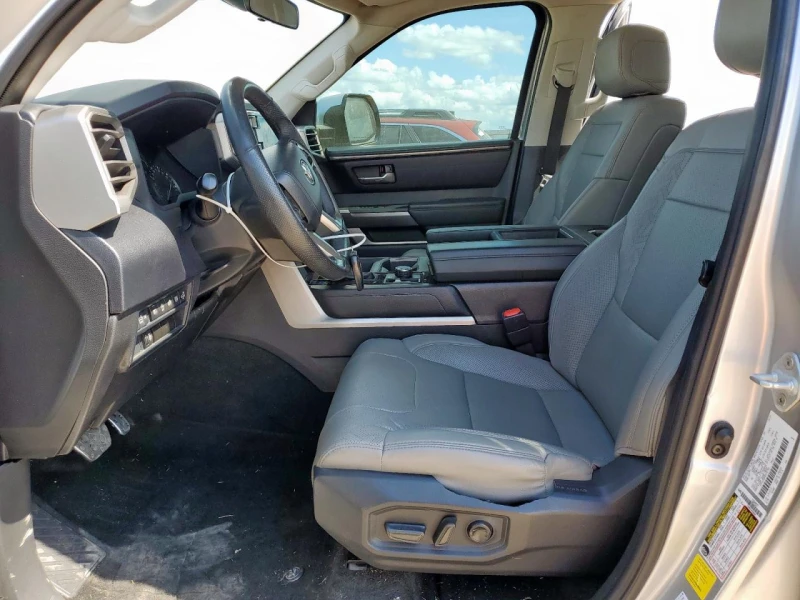 Toyota Tundra CREWMAX SR, снимка 7 - Автомобили и джипове - 52565750