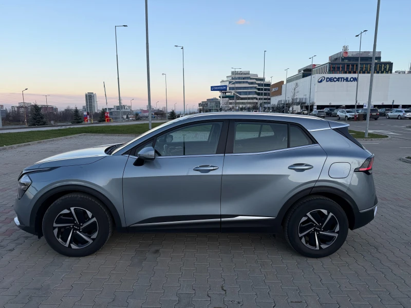 Kia Sportage 1.6 T-GDI, HEV, 230 к.с., сервизна история, снимка 2 - Автомобили и джипове - 52860998