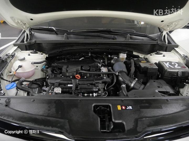 Kia Sportage Signature 1.6 T-GDI AWD, снимка 5 - Автомобили и джипове - 44970569