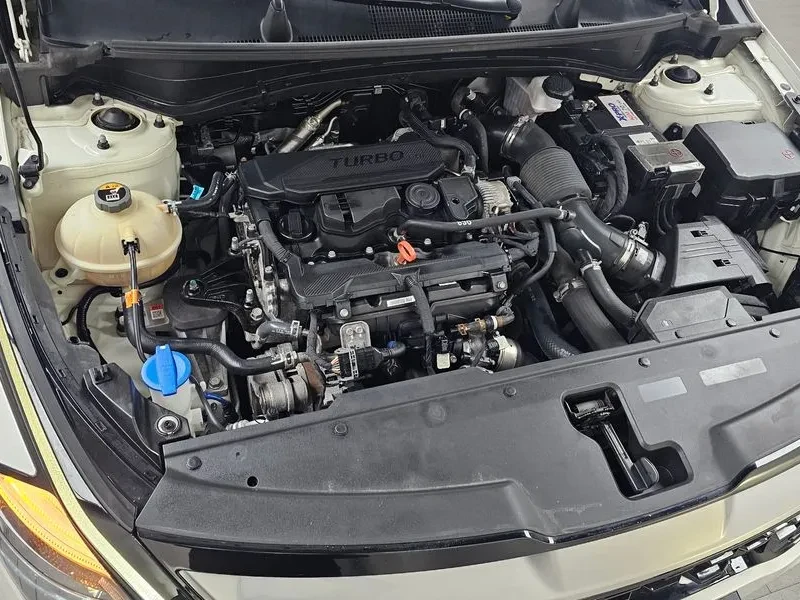 Kia Sportage 5Th Generation Gasoline 1.6 Turbo 2Wd Trendy  , снимка 6 - Автомобили и джипове - 55143858