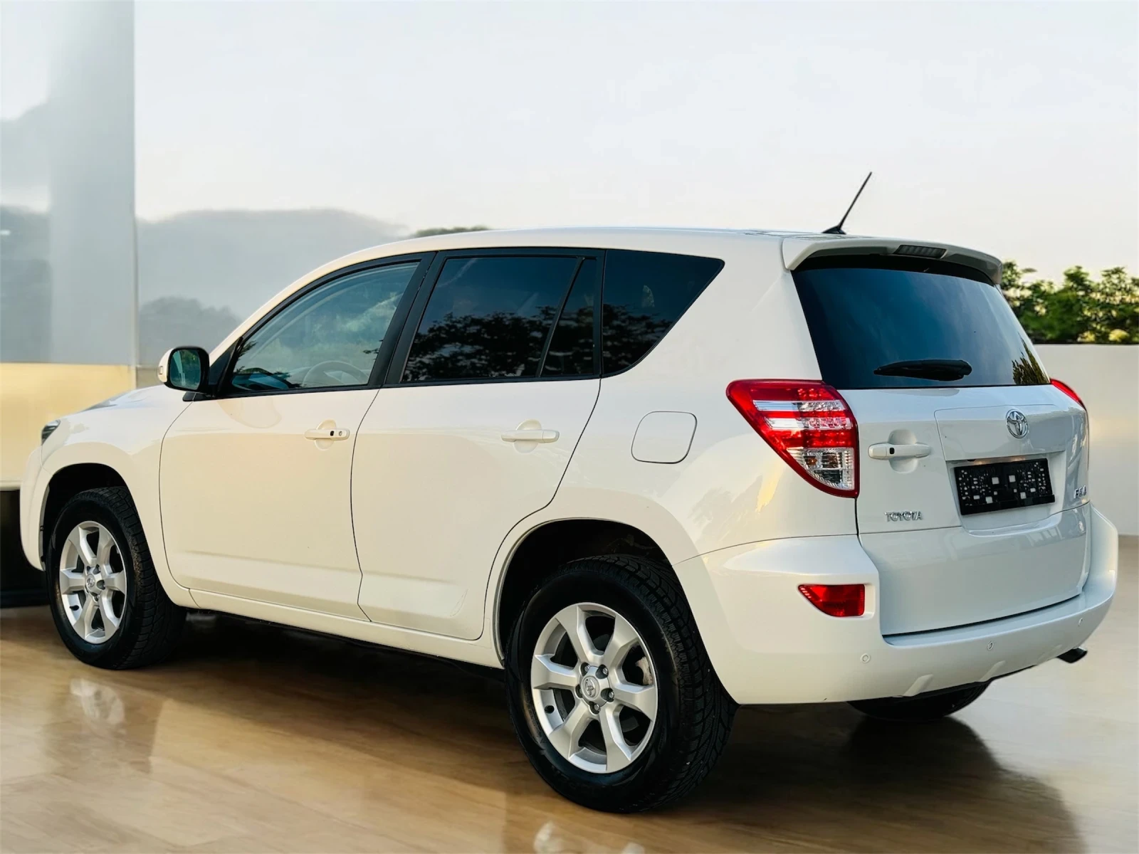 Toyota Rav4 * 2.2* D4D* NAVI*  - изображение 5