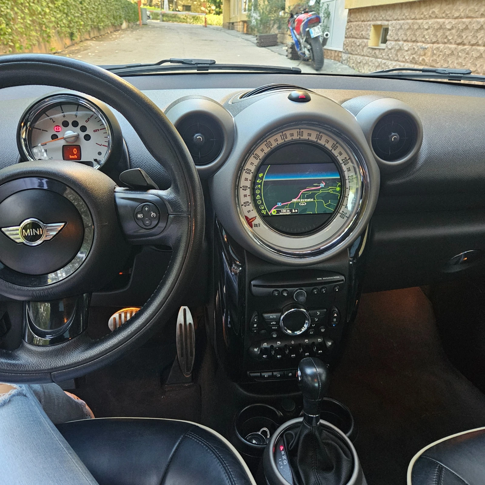 Mini Countryman SD - изображение 8