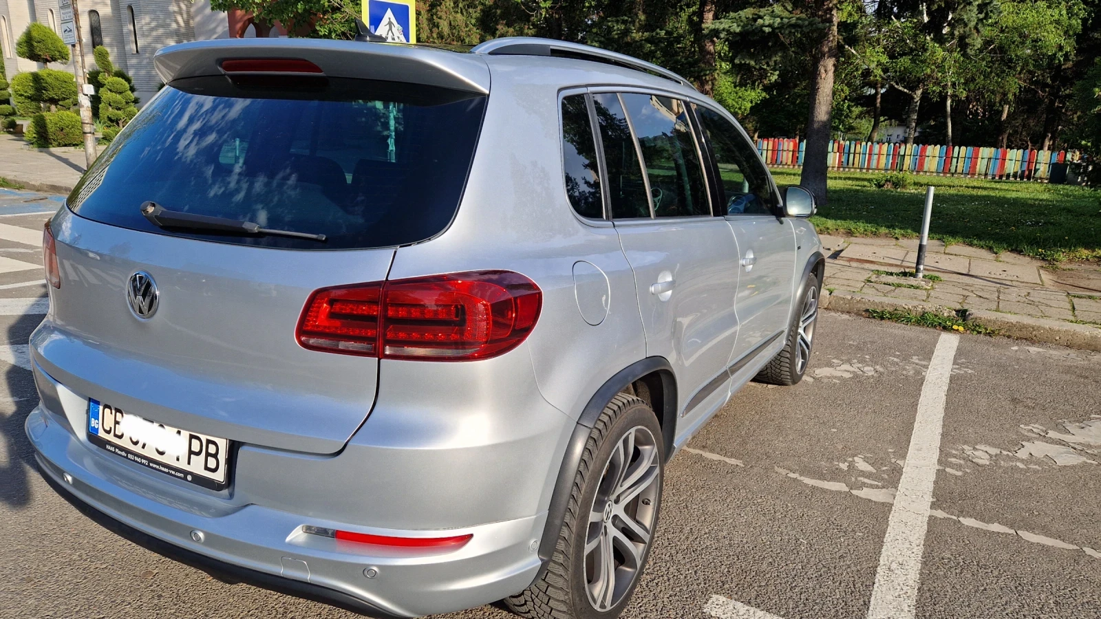 VW Tiguan Cityscape 2.0TDI, 177к.с., Pano, Xenon, Cam, Navi - изображение 7