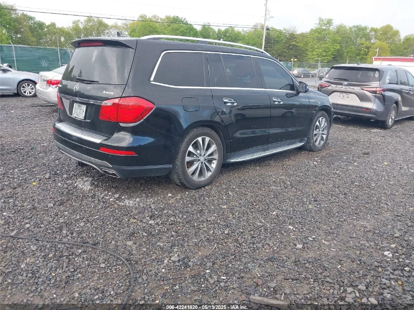 Mercedes-Benz GL 450 4MATIC* ПАНОРАМА* ТЕЛЕВИЗОРИ* ФИКСИРАНА ЦЕНА - изображение 6