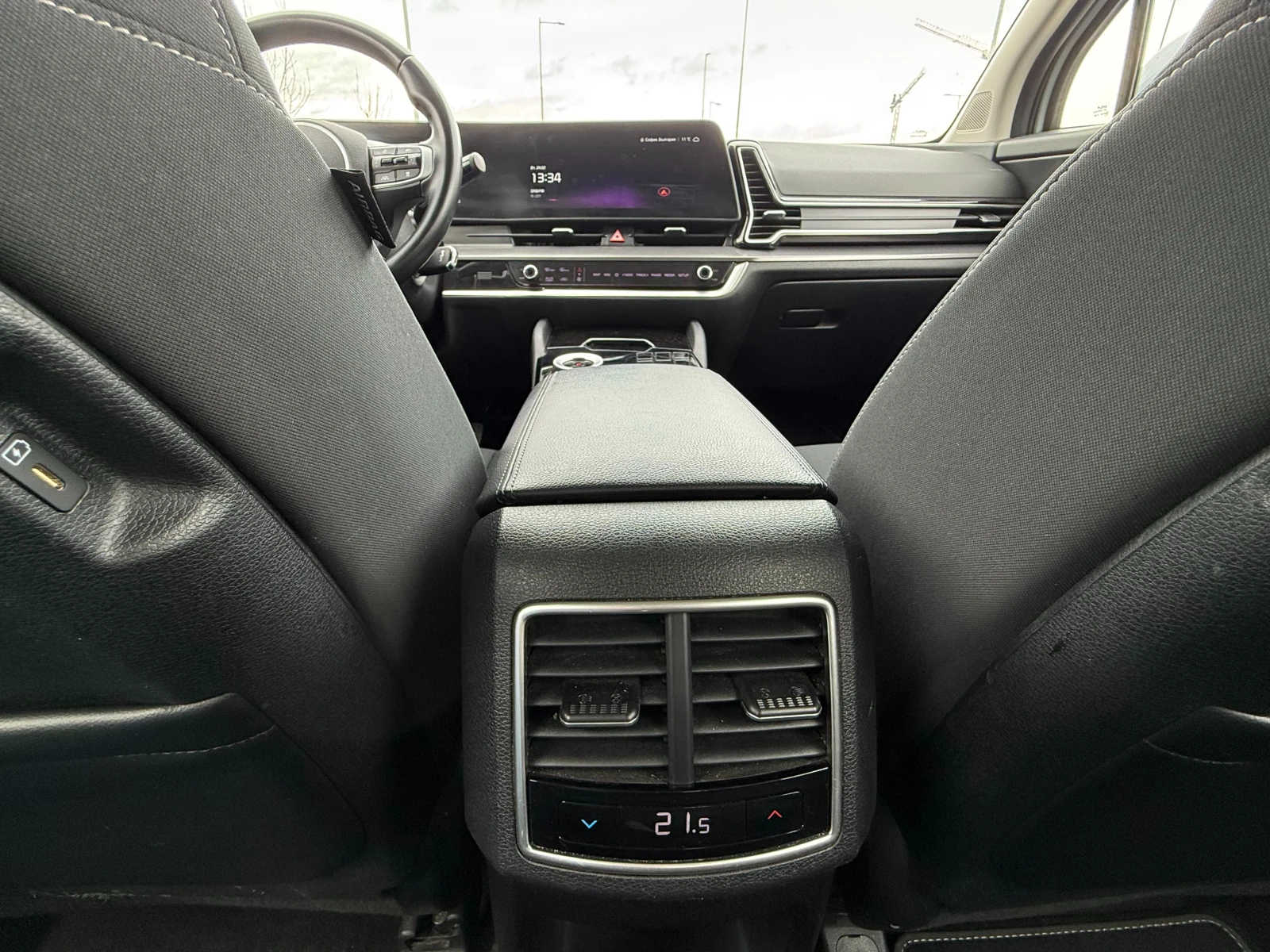 Kia Sportage 1.6 T-GDI, Hybrid 230 к.с., сервизна история - изображение 10