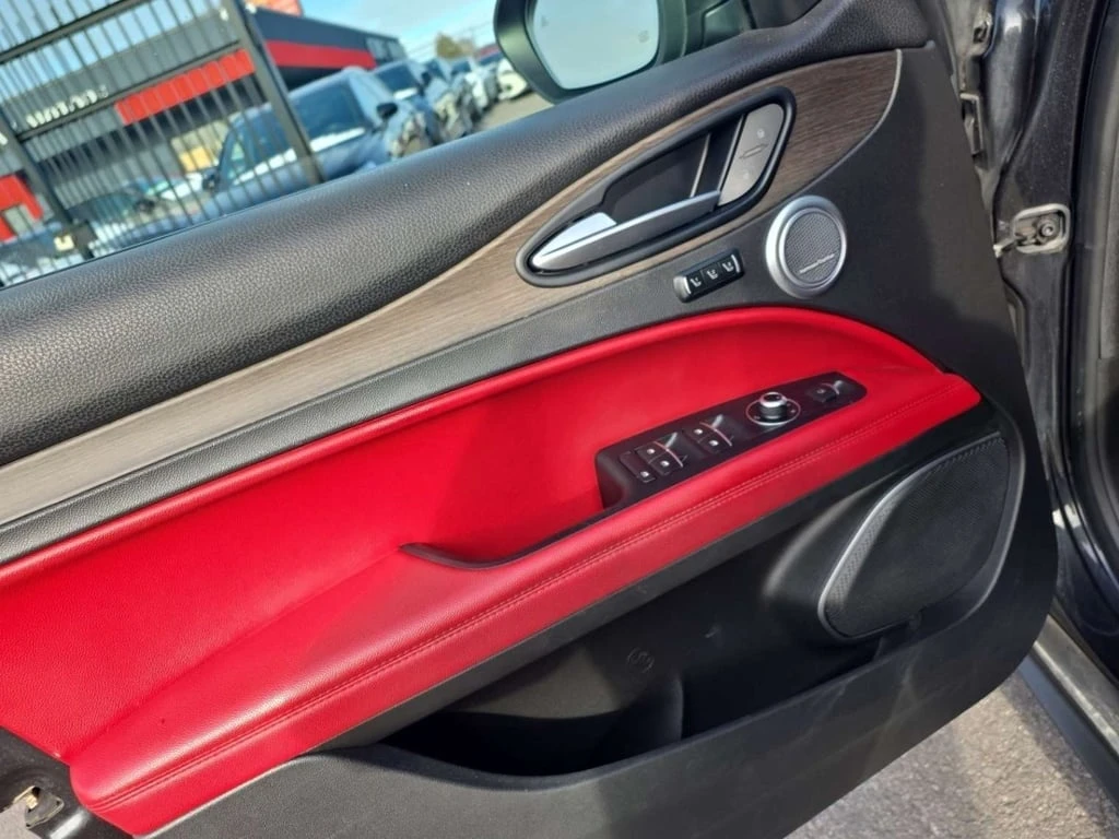 Alfa Romeo Stelvio * TI Q4 * CARFAX * ��� ������������ ������ | Mobile.bg � ����������� 15