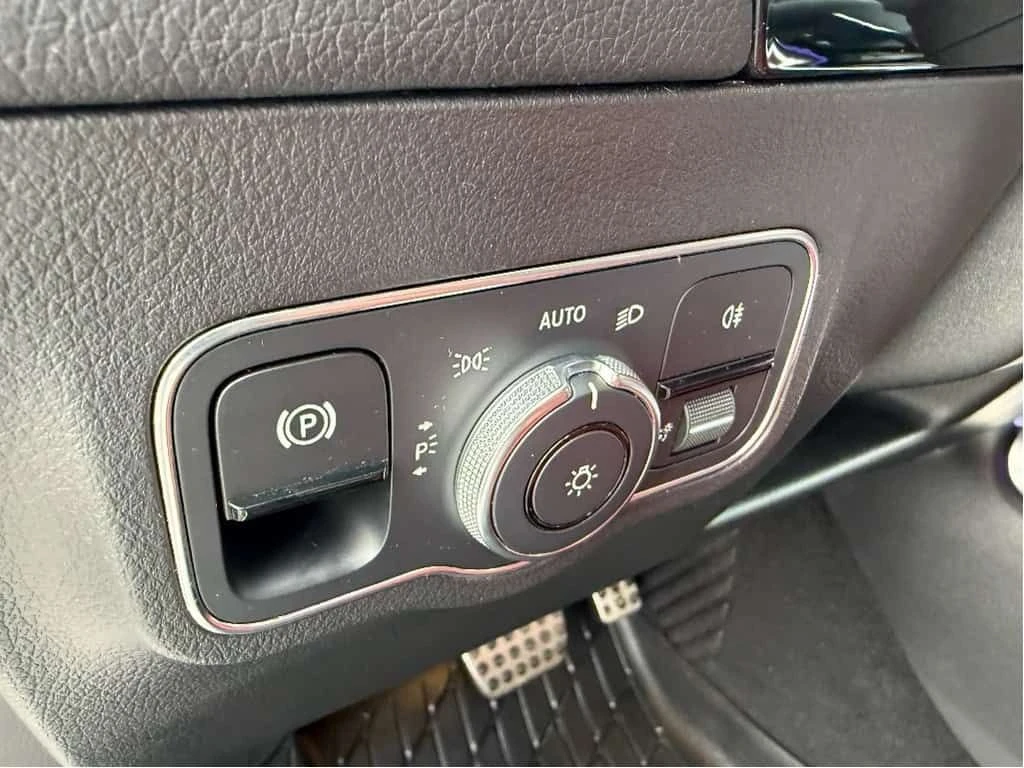 Mercedes-Benz GLA * AMG GLA45 4MATIC AWD| Pristine| Loaded| Certifie - изображение 8