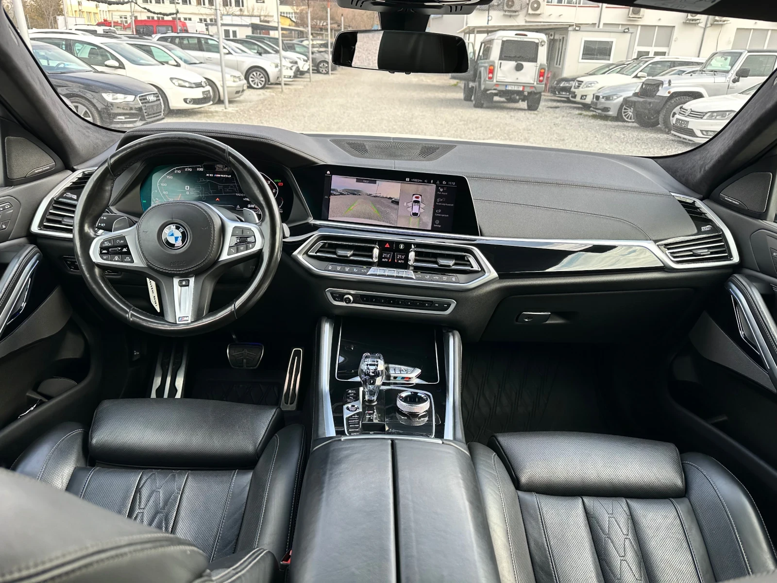 BMW X6 М50d-xDrive -SWAROVSKi-Harman.Kardon, снимка 15 - Автомобили и джипове - 53733683
