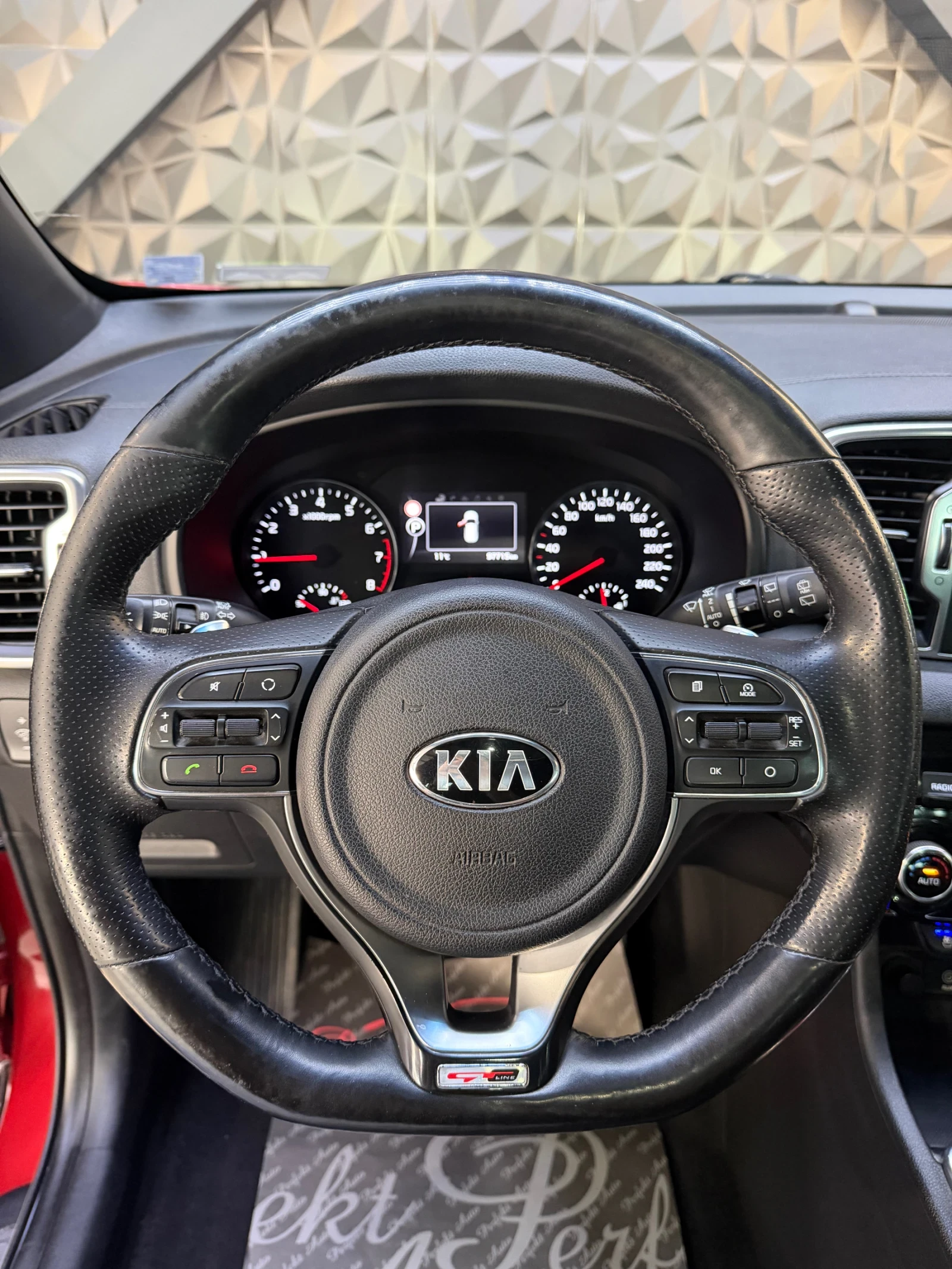 Kia Sportage GT LINE 1.6 4X4 * FULL ЕКС * JBL* ПАНОРАМА* КАМЕРА, снимка 12 - Автомобили и джипове - 54150527
