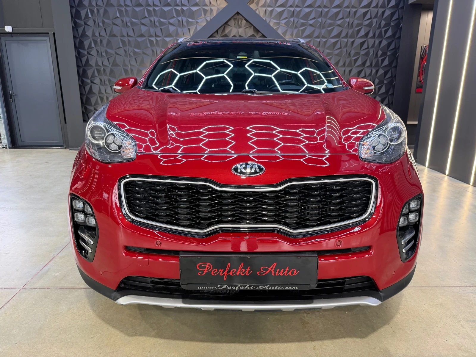 Kia Sportage GT LINE 1.6 4X4 * FULL ЕКС * JBL* ПАНОРАМА* КАМЕРА, снимка 2 - Автомобили и джипове - 54150527