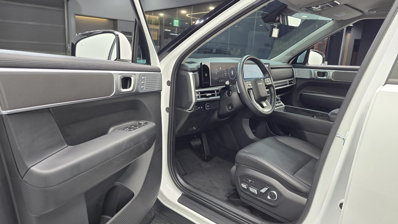 Hyundai Santa fe 2.5T Prestige* HUD* 360* ЕЛ. БАГАЖНИК* КРАЙНА ЦЕНА, снимка 10 - Автомобили и джипове - 55323611