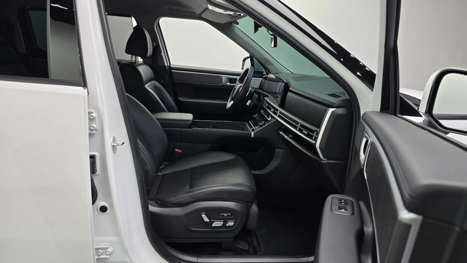 Hyundai Santa fe 2.5T Prestige* HUD* 360* ЕЛ. БАГАЖНИК* КРАЙНА ЦЕНА, снимка 11 - Автомобили и джипове - 55323611