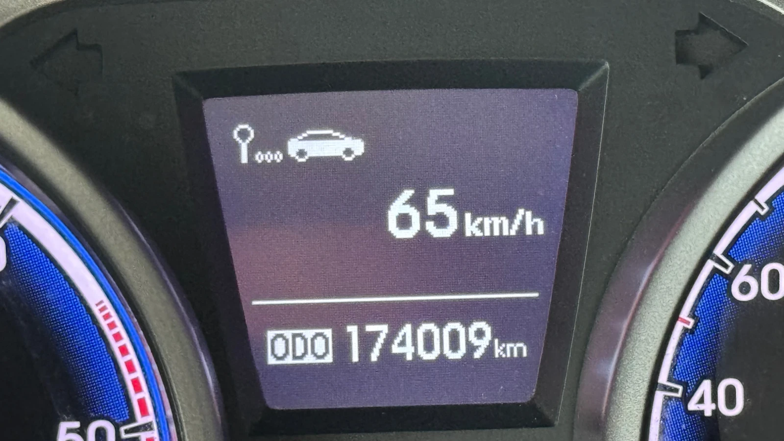 Hyundai IX35 2.0 CRDI 4x4 | Mobile.bg � ����������� 14