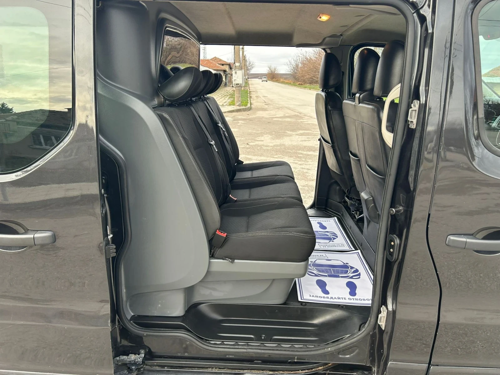 Opel Vivaro 1.6 BiTurbo - изображение 8