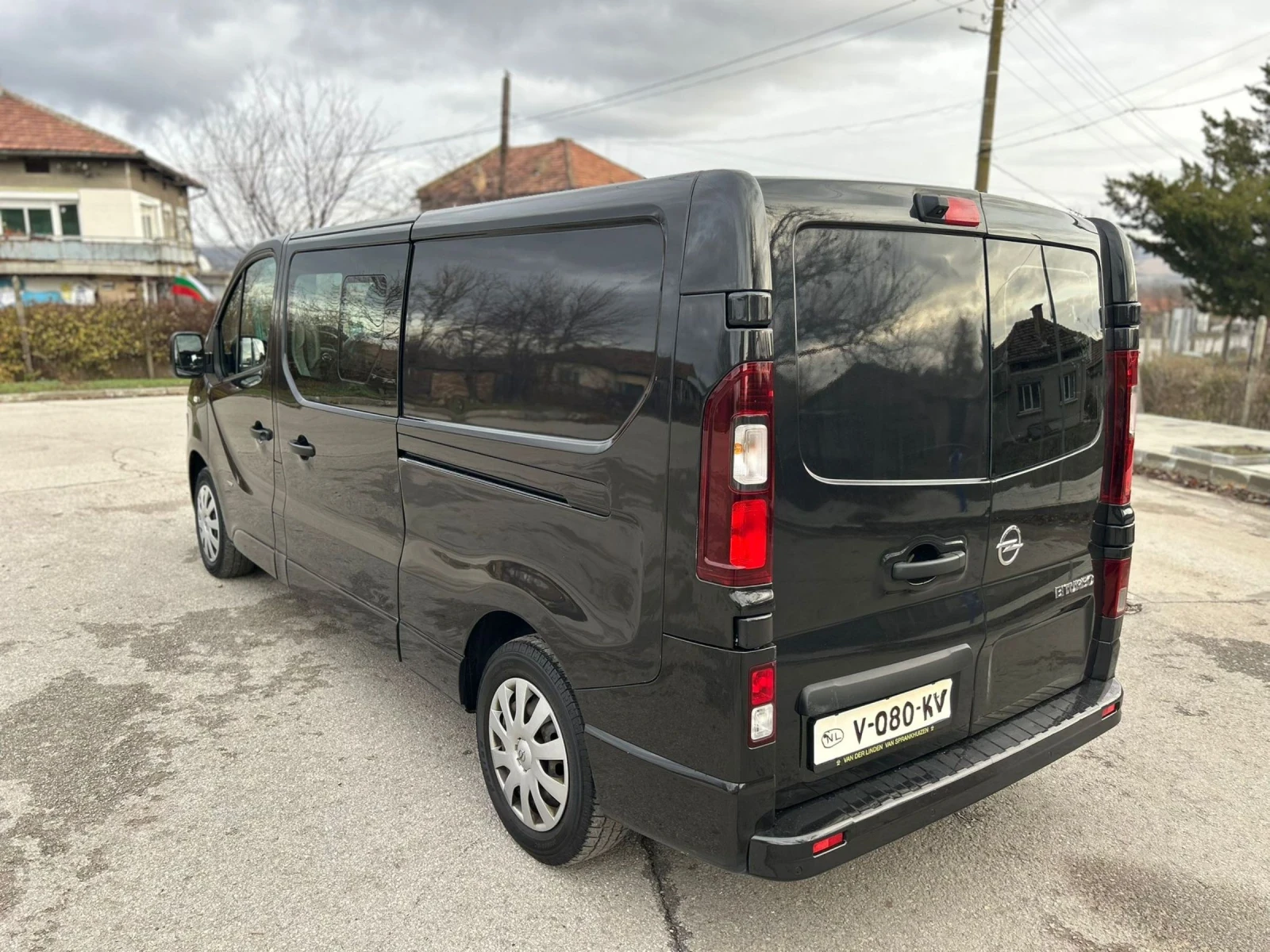 Opel Vivaro 1.6 BiTurbo - изображение 4