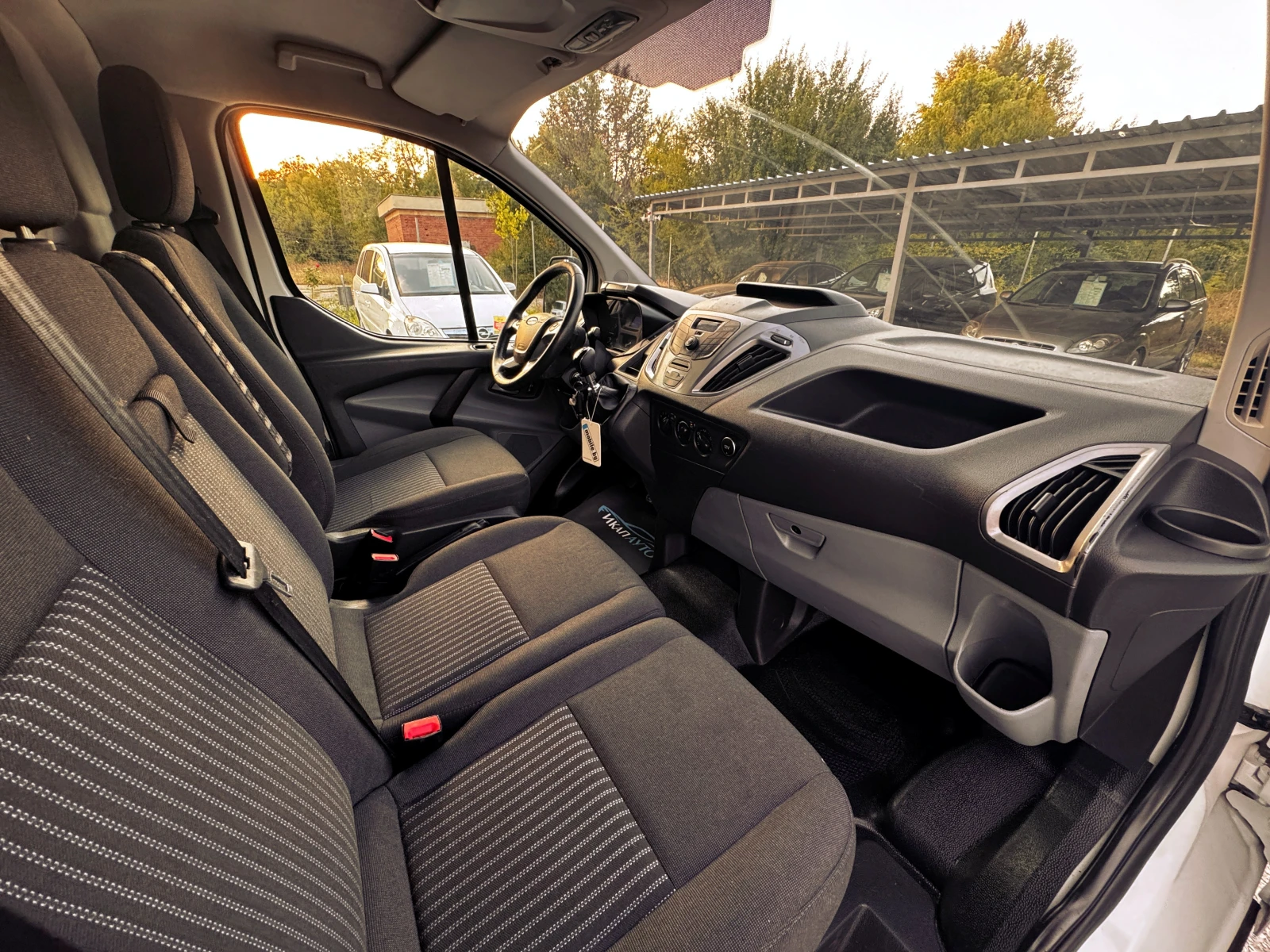 Ford Transit Custom 2.2D ИТАЛИЯ - изображение 9