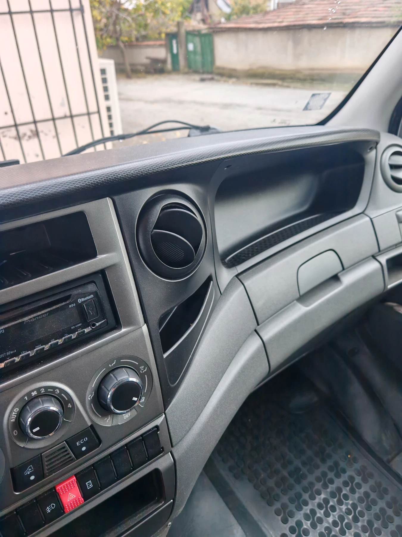 Iveco 35s13  - изображение 9