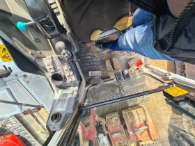 Багер Takeuchi TB 1140  15 000 ТОНА 4 бр КОФИ, снимка 8 - Индустриална техника - 53692317