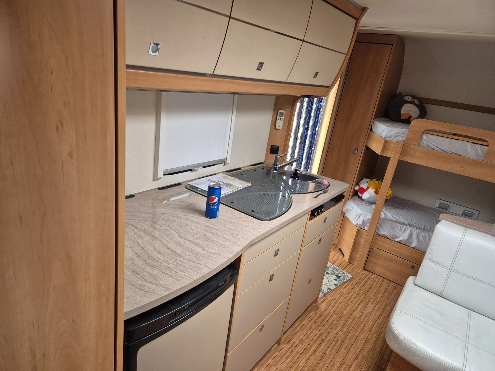 �������� Dethleffs Camper 560 | Mobile.bg � ����������� 13
