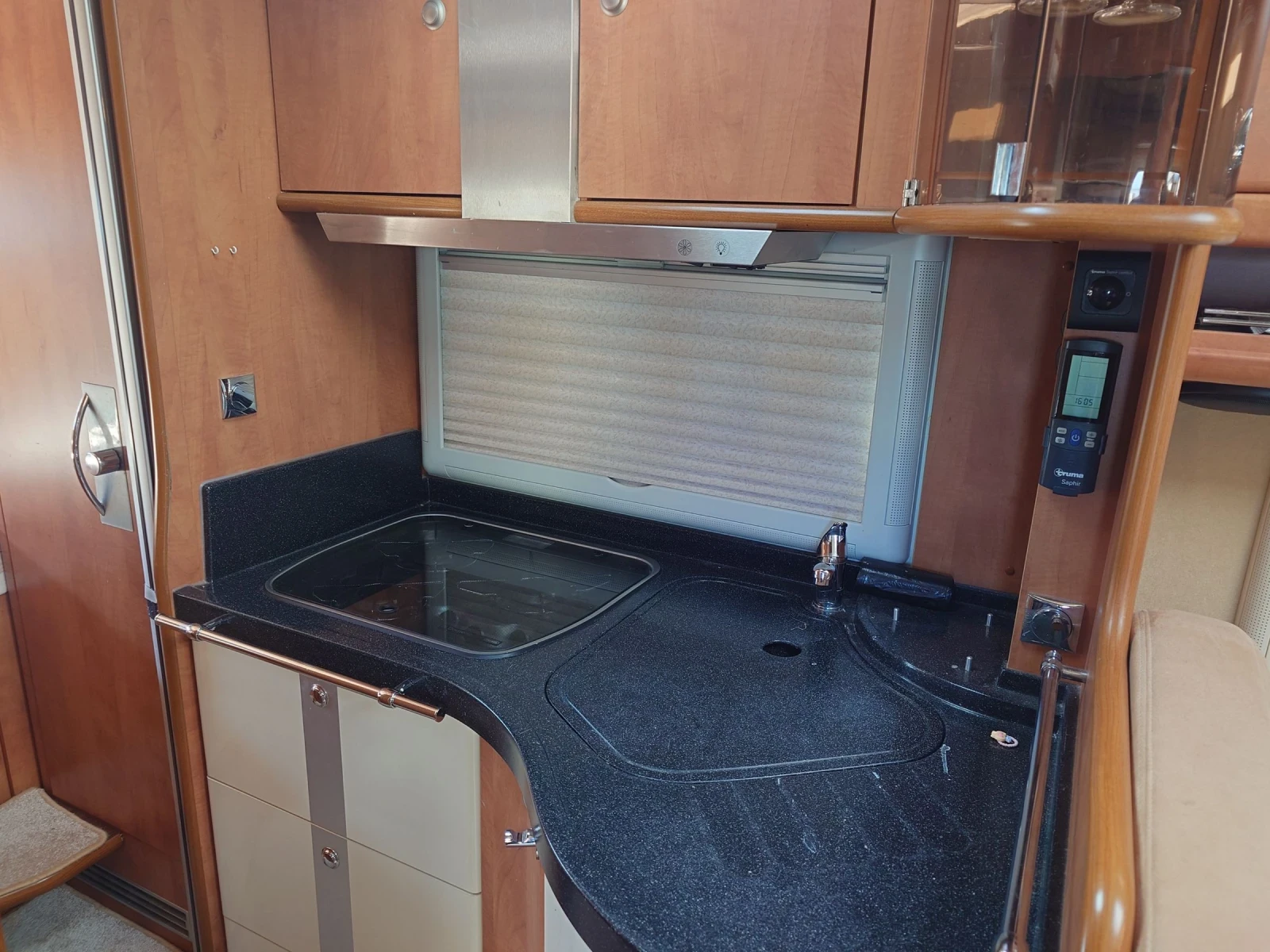 ������ Carthago E-LINE ���������  | Mobile.bg � ����������� 17