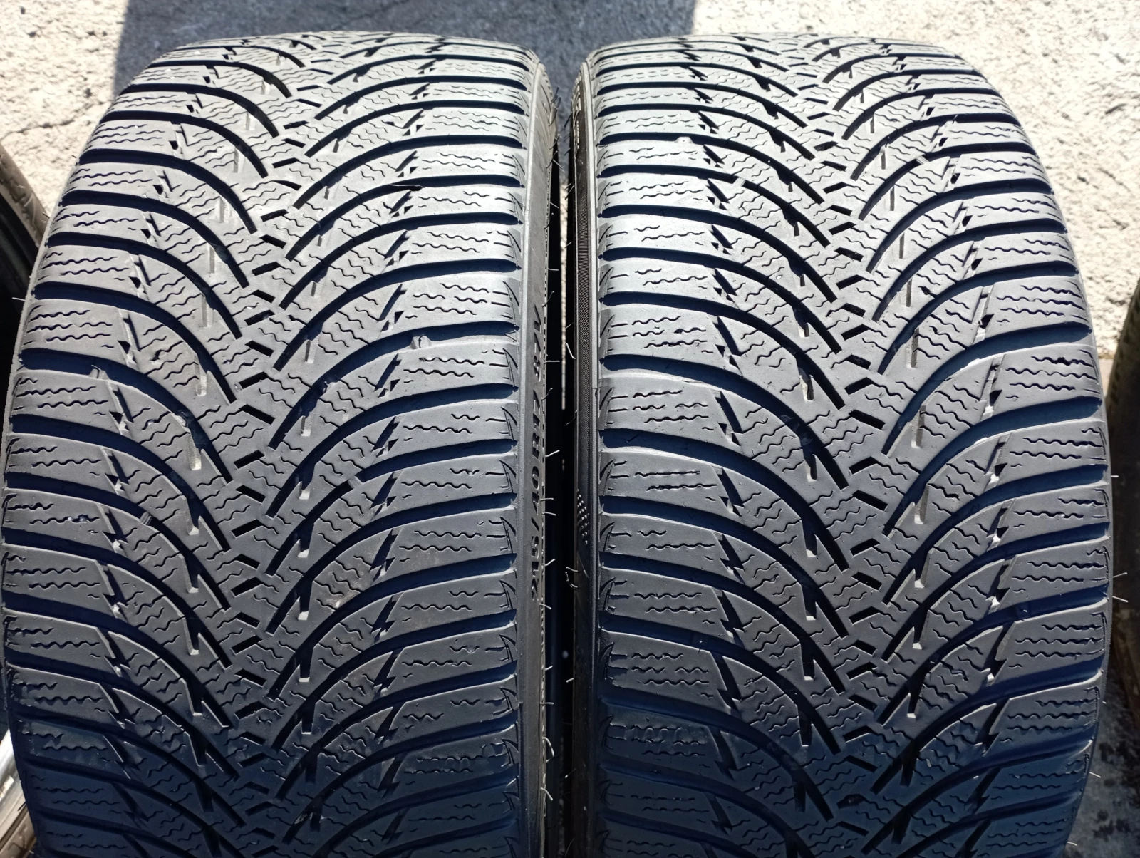  215/40R17 | Mobile.bg   1