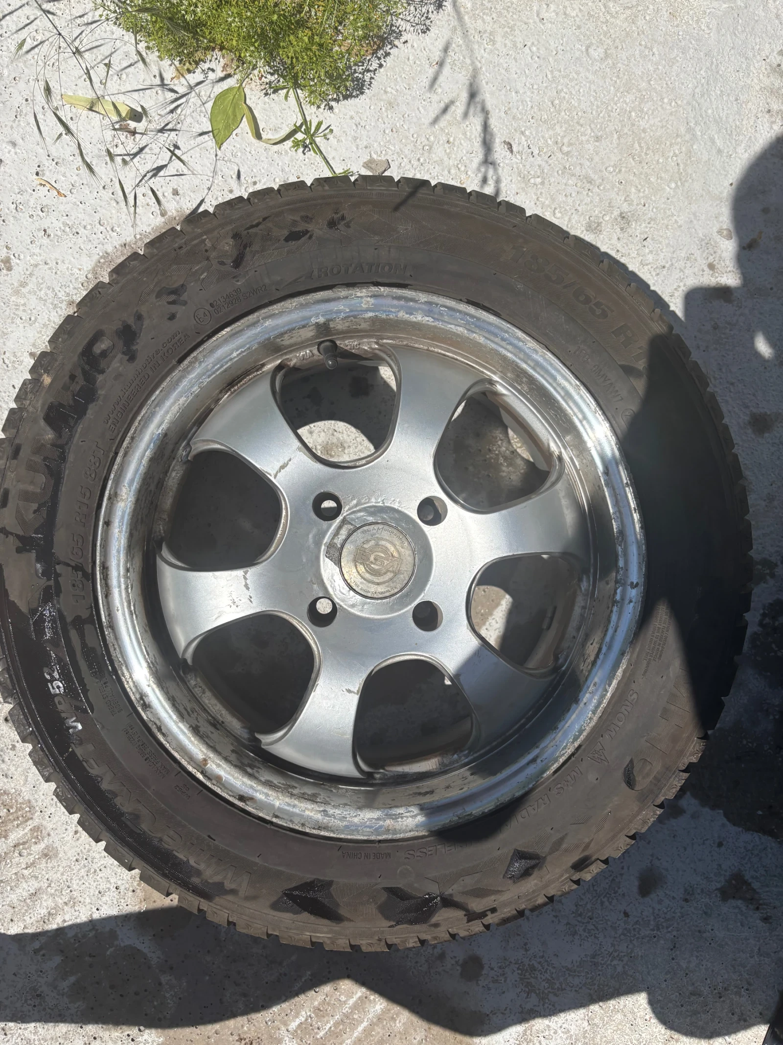 Гуми с джанти Kumho 185/60R15, снимка 5 - Гуми и джанти - 54974851