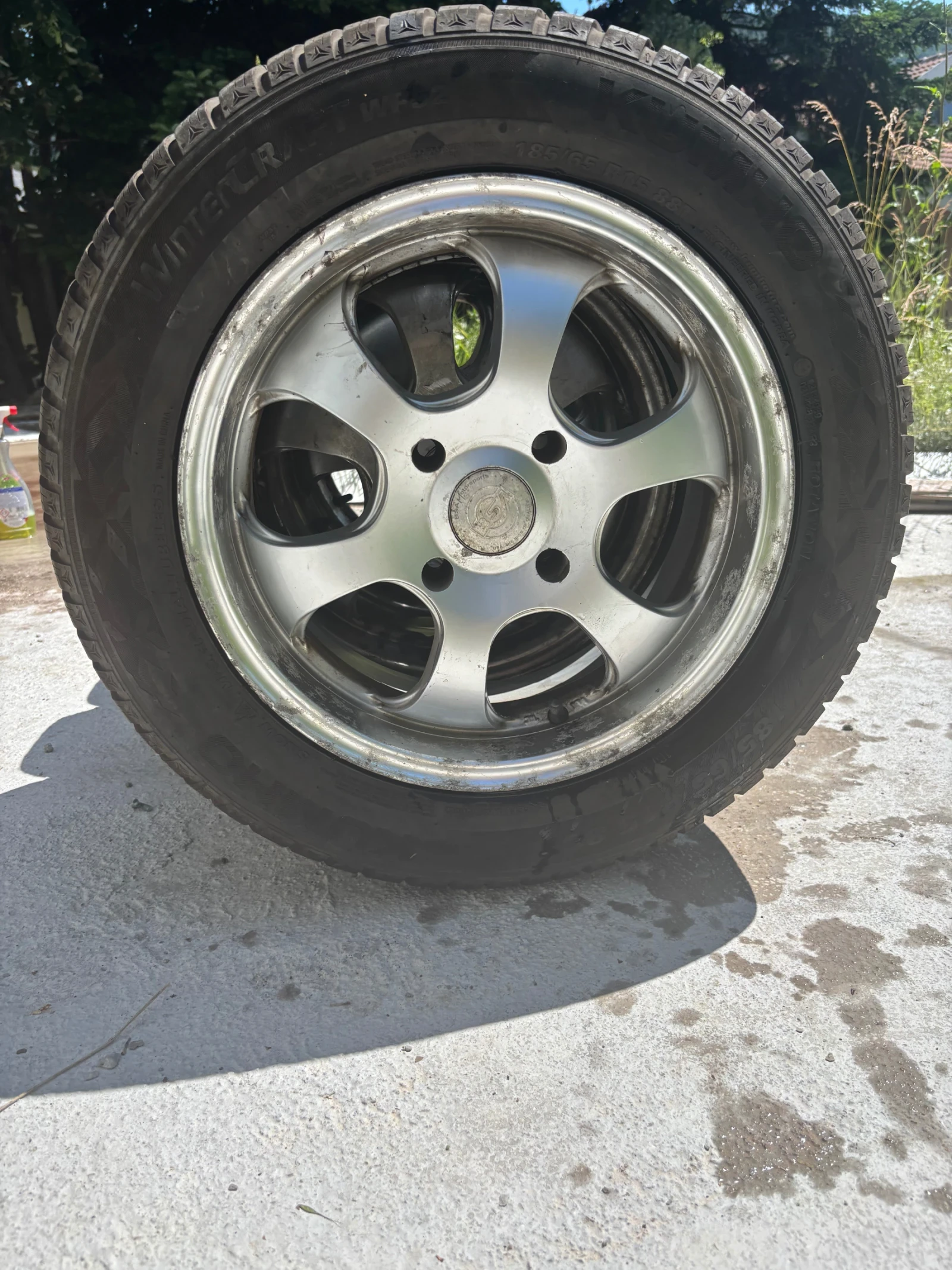 Гуми с джанти Kumho 185/60R15, снимка 7 - Гуми и джанти - 54974851