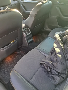 Skoda Octavia 1.6 , снимка 11
