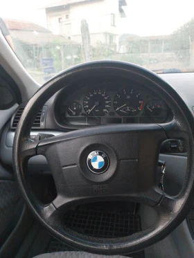 BMW 323, снимка 7