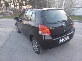 Toyota Yaris 1.3i-101ps-6speed, снимка 2