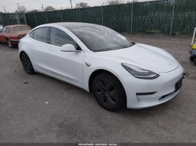 ������ Tesla Model 3