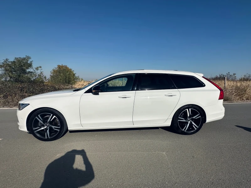 Volvo V90 D4 190к.с FULL, снимка 2 - Автомобили и джипове - 47721267