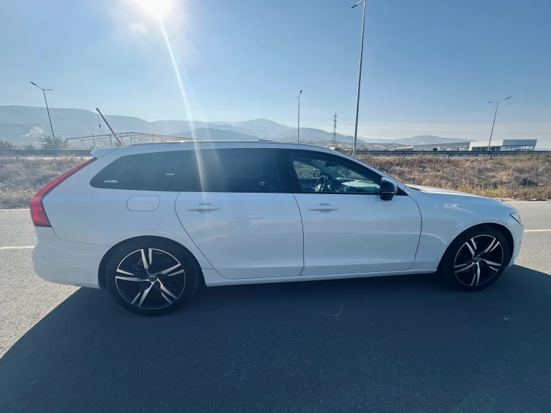 Volvo V90 D4 190к.с FULL, снимка 5 - Автомобили и джипове - 47721267