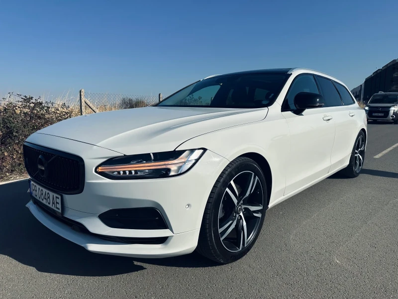 Volvo V90 D4 190к.с FULL, снимка 1 - Автомобили и джипове - 47721267