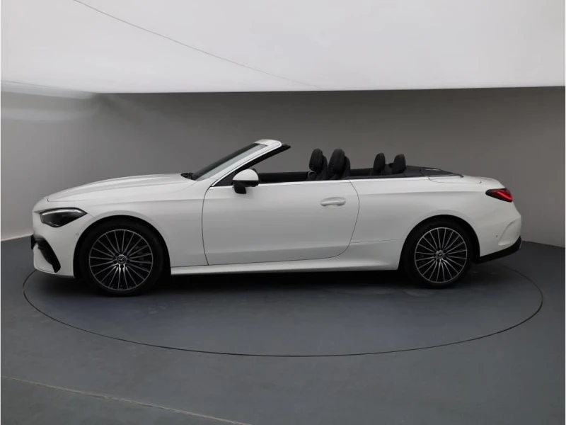 Mercedes-Benz CLE 450 4M AMG NAVI CAMERA , снимка 3 - Автомобили и джипове - 51508844