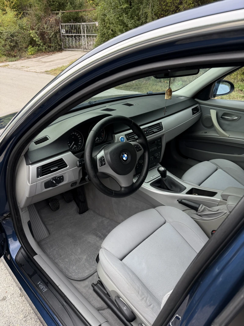 BMW 325 i, N52B25, снимка 5 - Автомобили и джипове - 52642835