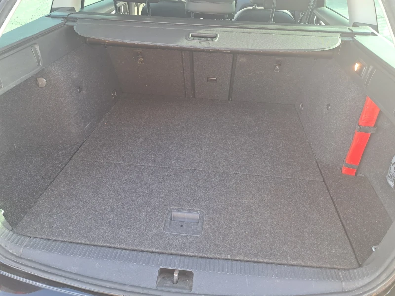 Skoda Octavia 1.6 , снимка 10 - Автомобили и джипове - 52249082