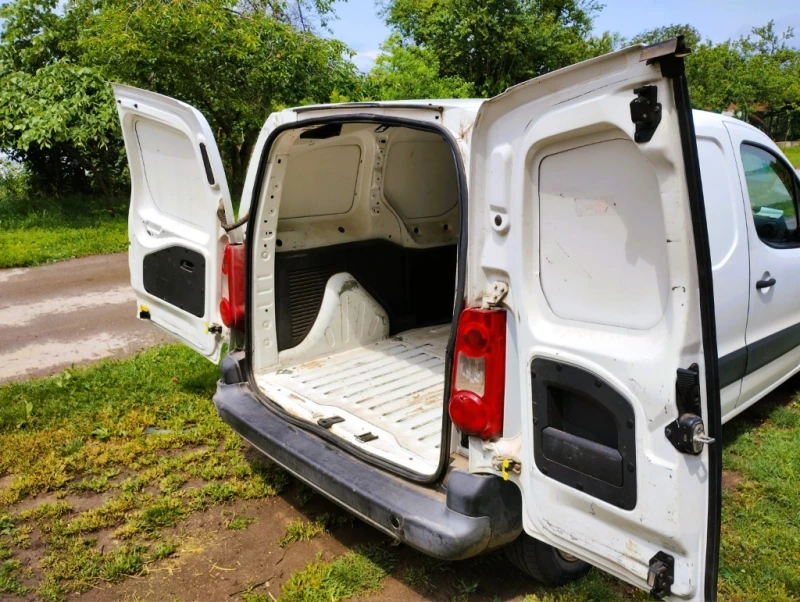 Peugeot Partner, снимка 3 - Автомобили и джипове - 52629769