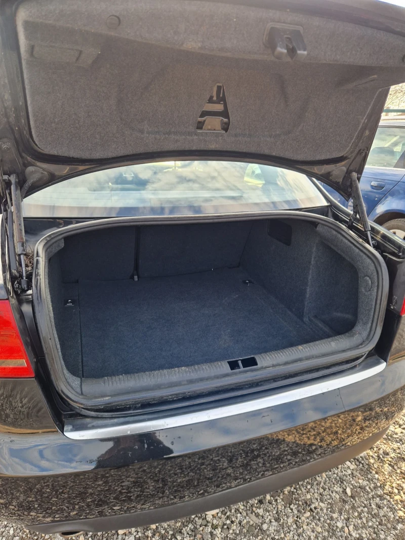 Audi A4 2.0 130кс., снимка 9 - Автомобили и джипове - 52866548