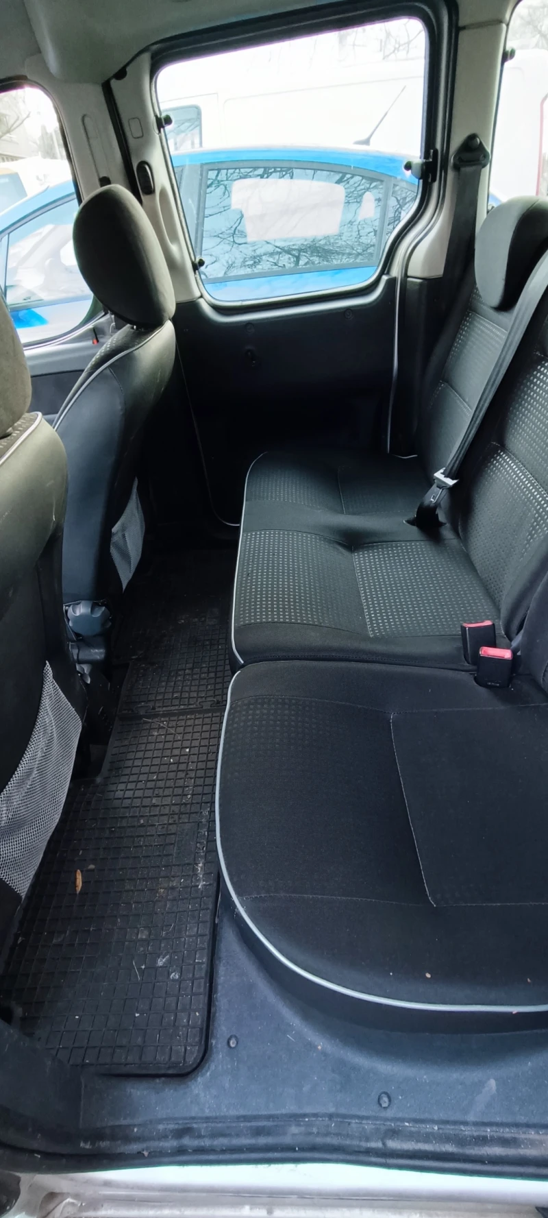 Peugeot Partner 1.6i, снимка 12 - Автомобили и джипове - 53189165