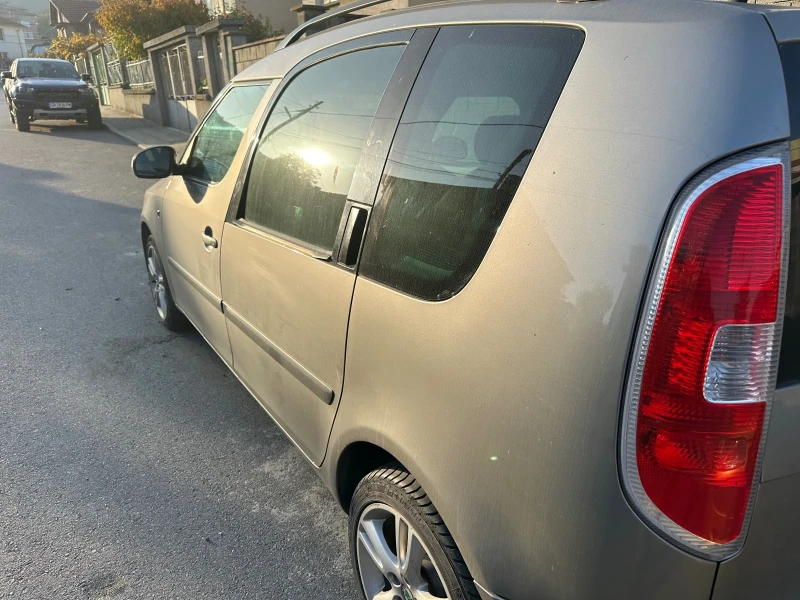 Skoda Roomster, снимка 2 - Автомобили и джипове - 53360349