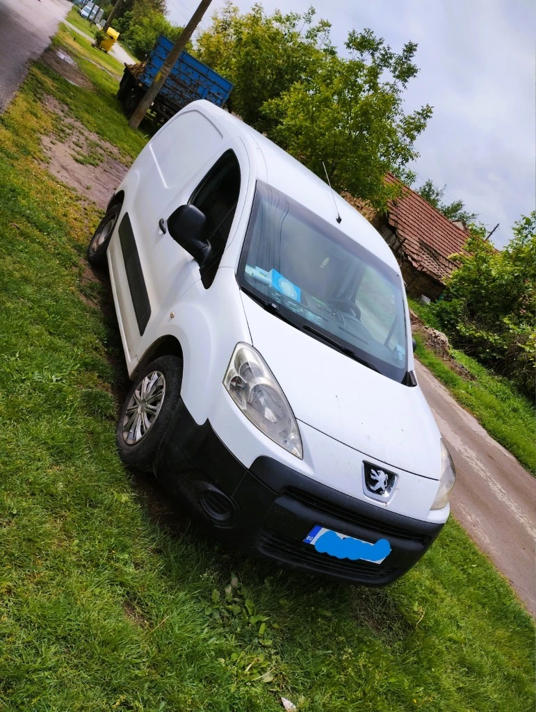 Peugeot Partner, снимка 2 - Автомобили и джипове - 52629769